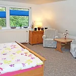 Urlaub Unterm Reetdachhaus Am Neuensiener Appartamento *