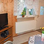 Urlaub Unterm Reetdachhaus Am Neuensiener