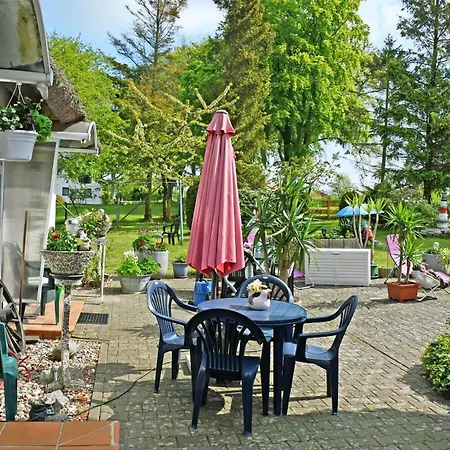 Apartmán Urlaub Unterm Reetdachhaus Am Neuensiener *
