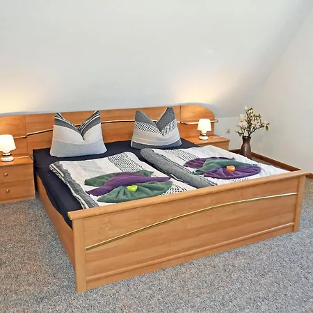 Urlaub Unterm Reetdachhaus Am Neuensiener *