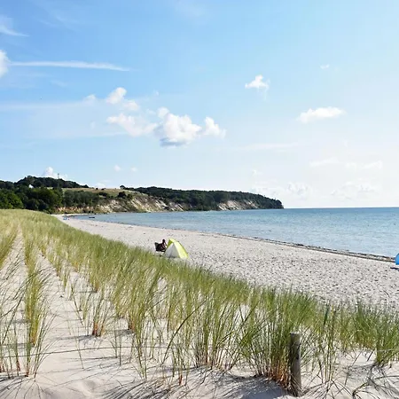 Urlaub Unterm Reetdachhaus Am Neuensiener *
