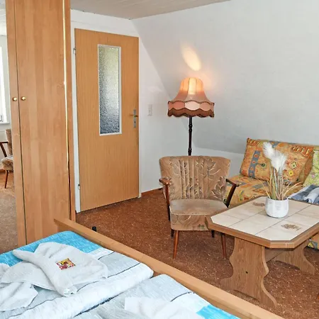 Urlaub Unterm Reetdachhaus Am Neuensiener *