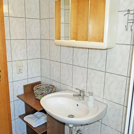 Apartman Urlaub Unterm Reetdachhaus Am Neuensiener Neuensien