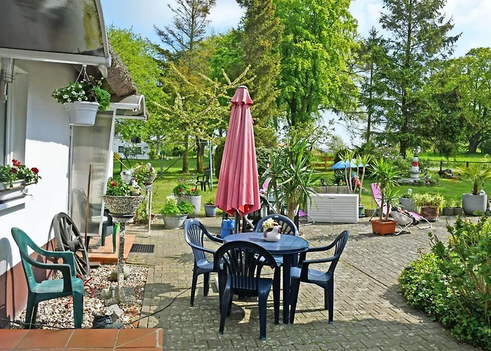 Apartmán Urlaub Unterm Reetdachhaus Am Neuensiener *