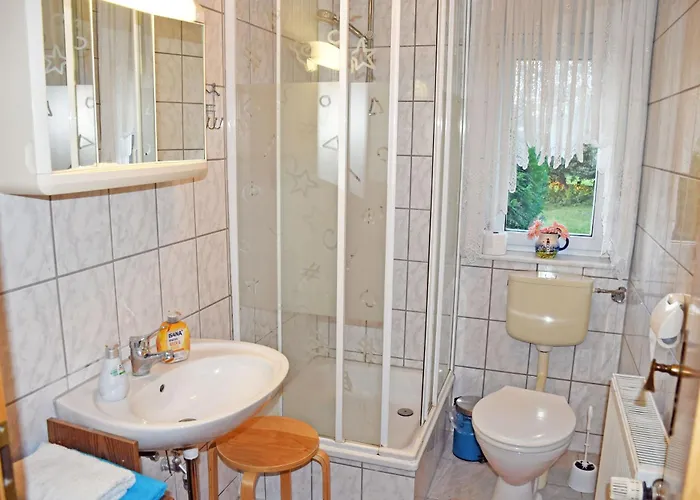 Urlaub Unterm Reetdachhaus Am Neuensiener Apartmán Neuensien
