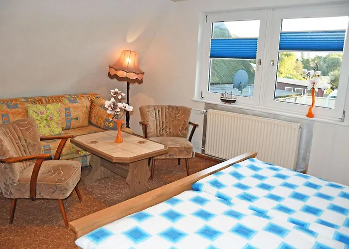 Urlaub Unterm Reetdachhaus Am Neuensiener Apartmán