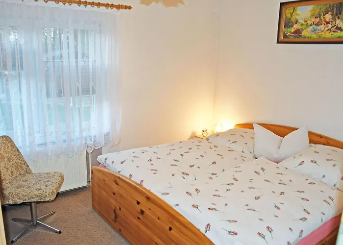 Urlaub Unterm Reetdachhaus Am Neuensiener * Neuensien